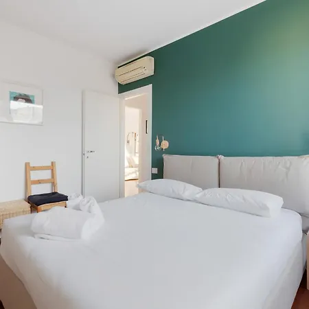 شقة Guesthost - Modern With Balcony Near Niguarda Hospital